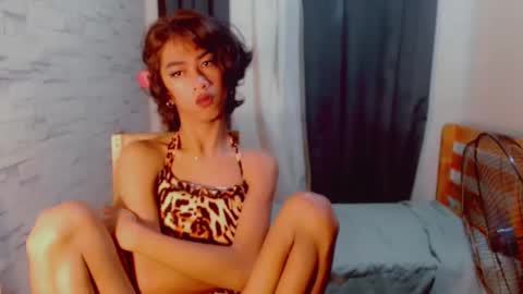 Snapshot of urasianyana chatting on 10, 4, 2026 urasianyana online show from 10, 4, 2026