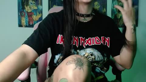 Danielle  online show from 13, 1, 2025