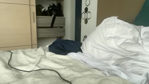 Snapshot of urbandick5 chatting on 6, 3, 2026 urbandick5 online show from 6, 3, 2026