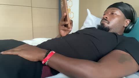 Snapshot of urbandick5 chatting on 9, 4, 2026 urbandick5 online show from 9, 4, 2026