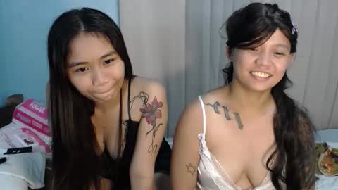 Snapshot of urbbgurl_lynxx chatting on 24, 4, 2026 Urbbgurl lynxx online show from 24, 4, 2026