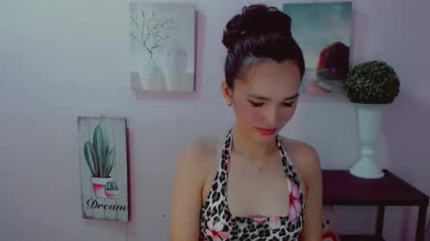 urblossom_princess online show from 31, 5, 2026