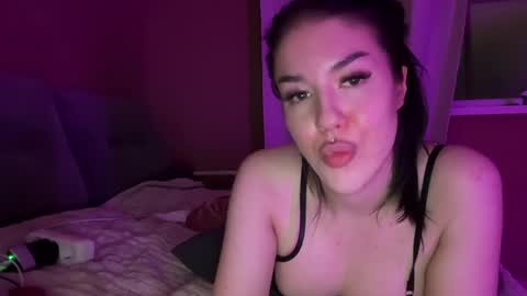 Snapshot of urdevilbaby chatting on 5, 12, 2024 Margo online show from 5, 12, 2024