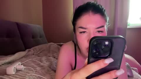 Snapshot of urdevilbaby chatting on 22, 12, 2024 Margo online show from 22, 12, 2024