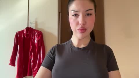 Snapshot of urdevilbaby chatting on 16, 9, 2025 Margo online show from 16, 9, 2025
