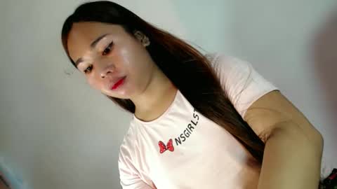 trixie tan online show from 9, 9, 2025