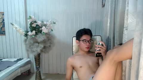 urdreamboy_doms online show from 22, 4, 2026