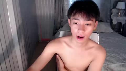 Snapshot of urdreamfuckboy_sev chatting on 21, 9, 2025 urdreamfuckboy_sev online show from 21, 9, 2025
