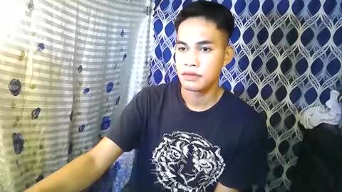 Snapshot of urexotic_cock chatting on 6, 2, 2025 urexotic_cock online show from 6, 2, 2025