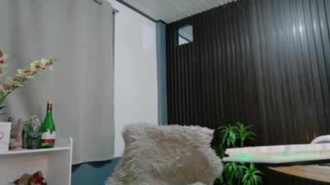 urfave_bbgirl online show from 28, 11, 2025