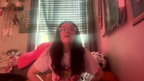 Snapshot of urfxvecouplee chatting on 4, 10, 2025 urfxvecouplee online show from 4, 10, 2025