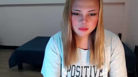 Snapshot of urgoddessophiaxxx chatting on 27, 2, 2026 Miss Sophia3 online show from 27, 2, 2026