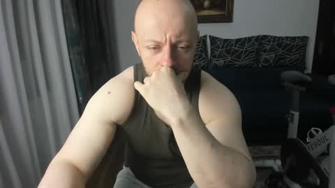 UrGymCrush online show from 11, 2, 2025