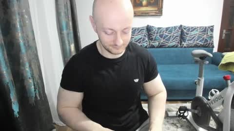 UrGymCrush online show from 1, 3, 2025