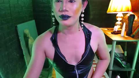 Snapshot of urhardcockqueenxxx chatting on 21, 10, 2025 queen norelle online show from 21, 10, 2025