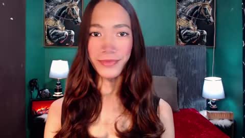 Snapshot of urhot_athena chatting on 29, 4, 2026 urhot_athena online show from 29, 4, 2026