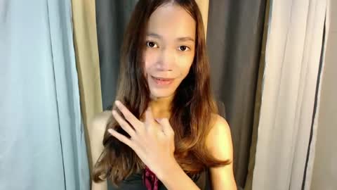 Snapshot of urhot_athena chatting on 18, 6, 2026 urhot_athena online show from 18, 6, 2026