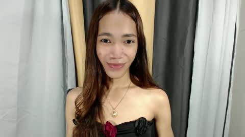 Snapshot of urhot_athena chatting on 18, 6, 2026 urhot_athena online show from 18, 6, 2026