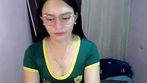 Snapshot of urhottiest_katey chatting on 21, 7, 2026 Katey online show from 21, 7, 2026