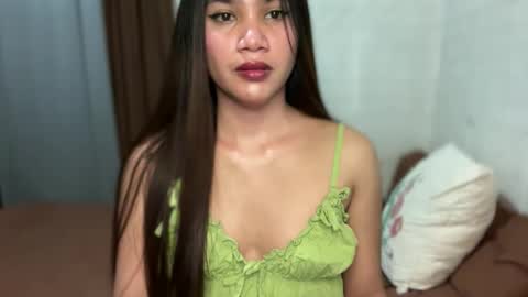 urhottylicious_cum online show from 21, 4, 2026