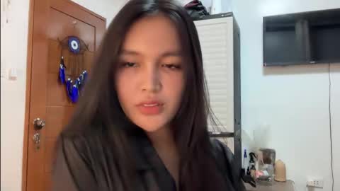 Amira online show from 18, 10, 2025