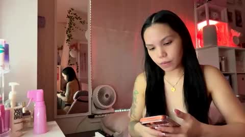 urlittlefilipina online show from 4, 12, 2025