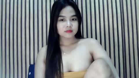 Snapshot of urpinaycutie chatting on 9, 3, 2025 urpinaycutie online show from 9, 3, 2025