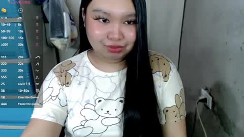 Snapshot of urpinayslutxxx chatting on 5, 3, 2025 Jane online show from 5, 3, 2025