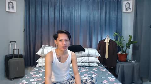 Mel online show from 26, 2, 2025