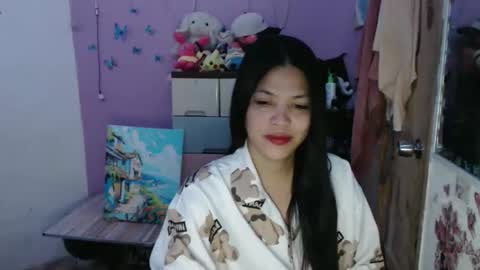 hi im kim online show from 15, 4, 2026