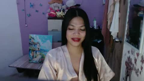 hi im kim online show from 24, 4, 2026