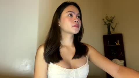 urpretty_girl online show from 2, 3, 2026