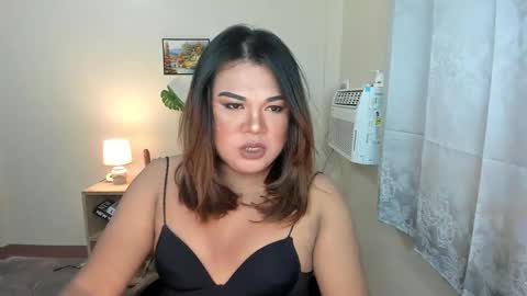 ursangredeia online show from 19, 10, 2025