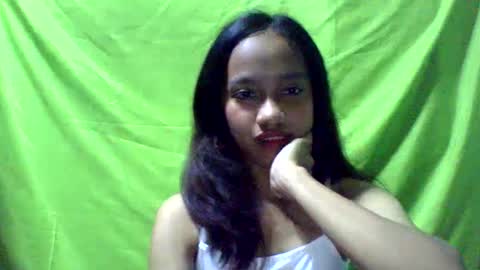  Darlyn room  online show from 13, 1, 2025