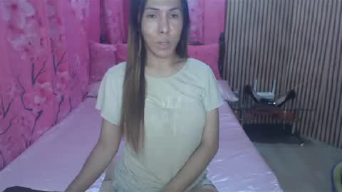 Snapshot of ursweetgoddess chatting on 28, 6, 2026 iVANNA online show from 28, 6, 2026