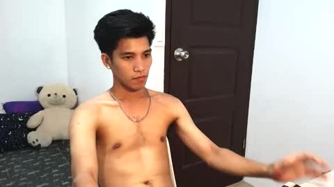 Snapshot of ursweetie_boy chatting on 27, 3, 2026 ursweetie_boy online show from 27, 3, 2026
