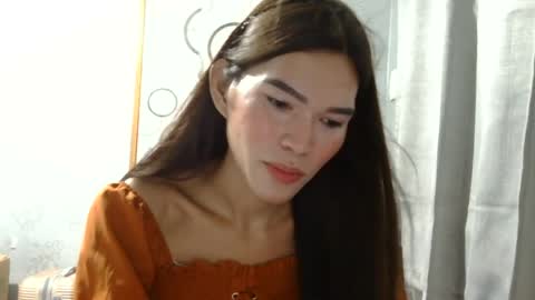 urtrans_sheenlyn online show from 27, 6, 2026