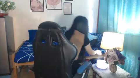 Snapshot of urwetasianprincessxx chatting on 21, 1, 2025 Ashley Kate Mateo Gray online show from 21, 1, 2025