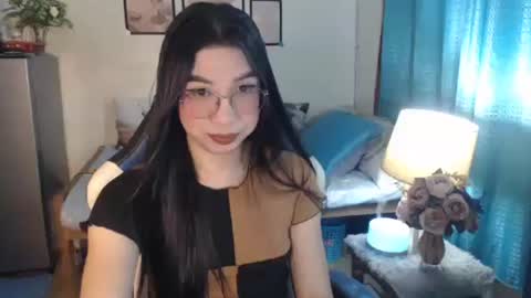 Snapshot of urwetasianprincessxx chatting on 20, 2, 2025 Ashley Kate Mateo Gray online show from 20, 2, 2025