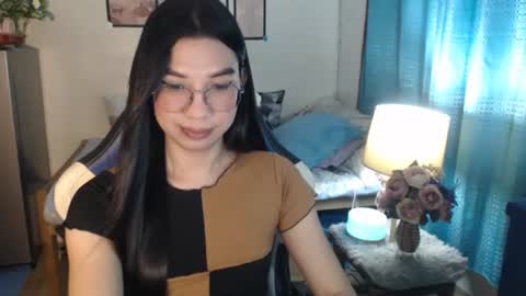 Snapshot of urwetasianprincessxx chatting on 3, 3, 2025 Ashley Kate Mateo Gray online show from 3, 3, 2025