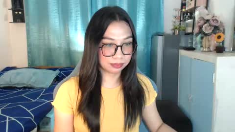 Ashley Kate Mateo Gray online show from 6, 7, 2026