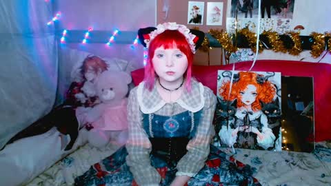 Snapshot of usagi_blush chatting on 15, 12, 2024 Usagi Blush online show from 15, 12, 2024