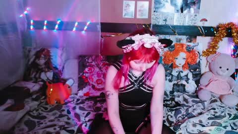 Snapshot of usagi_blush chatting on 1, 2, 2025 Usagi Blush online show from 1, 2, 2025