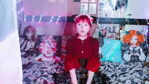Snapshot of usagi_blush chatting on 2, 2, 2025 Usagi Blush online show from 2, 2, 2025