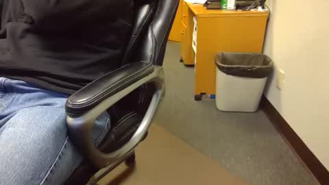 Snapshot of useemie chatting on 16, 1, 2026 useemie online show from 16, 1, 2026