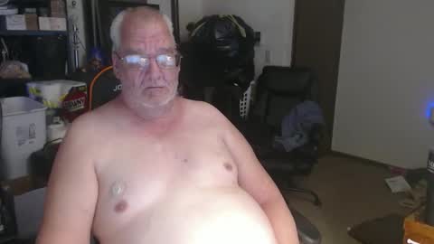 Snapshot of usgoober chatting on 27, 4, 2026 Eric online show from 27, 4, 2026