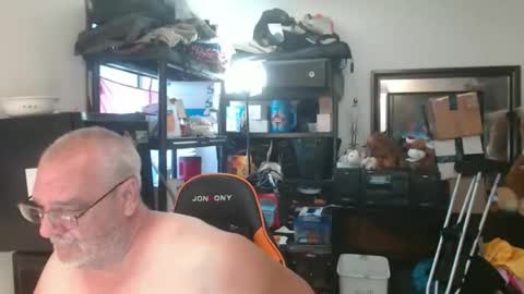 Snapshot of usgoober chatting on 25, 5, 2026 Eric online show from 25, 5, 2026