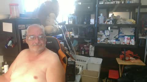 Snapshot of usgoober chatting on 16, 6, 2026 Eric online show from 16, 6, 2026