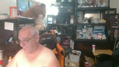 Snapshot of usgoober chatting on 21, 6, 2026 Eric online show from 21, 6, 2026