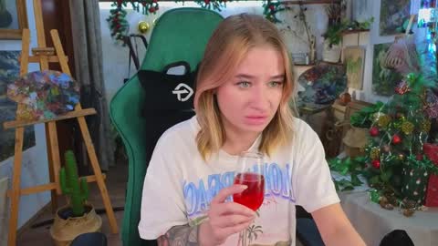 Leila online show from 1, 1, 2025